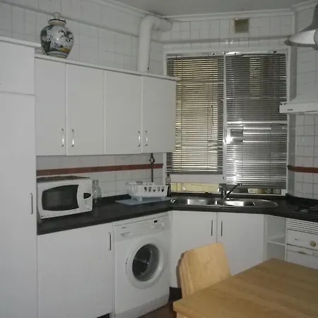 Espacioso 140 M2 Y Calidad A 250 Metros Playa Y Puerto Deportivo 5hab 2 Banos Vut2917as Хихон