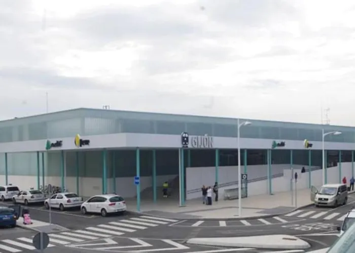 Espacioso 140 M2 Y Calidad A 250 Metros Playa Y Puerto Deportivo 5hab 2 Banos Vut2917as *