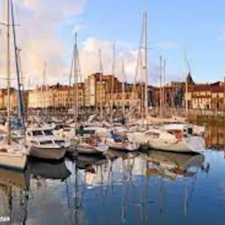 Espacioso 140 M2 Y Calidad A 250 Metros Playa Y Puerto Deportivo 5hab 2 Banos Vut2917as * 기욘